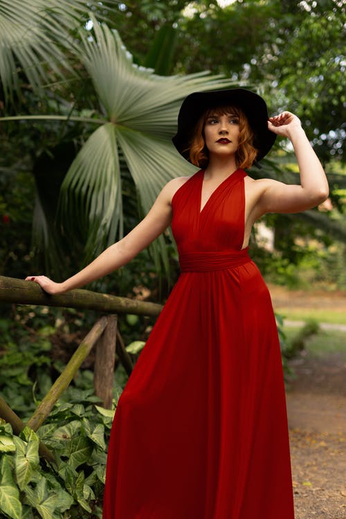 Red Cocktail Dress - definitiveinfo