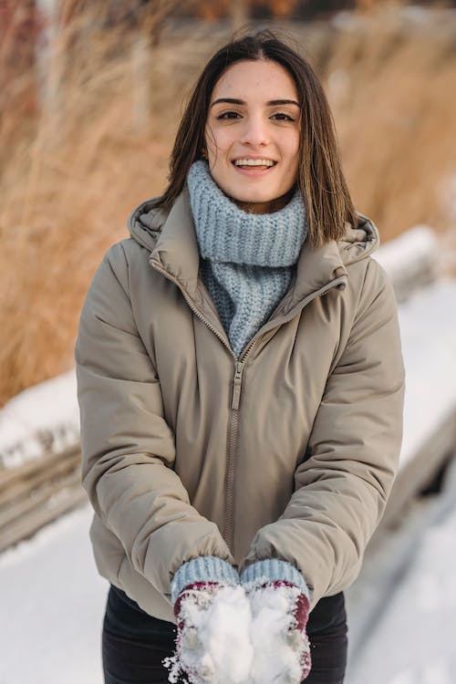 Winter Outfits and Designs for Ladies - Definitiveinfo